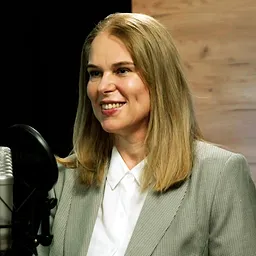 Dr Agnieszka Rogulska