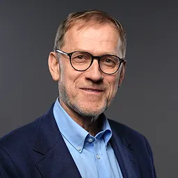 prof. dr hab. n. med. Krzysztof Tomasiewicz